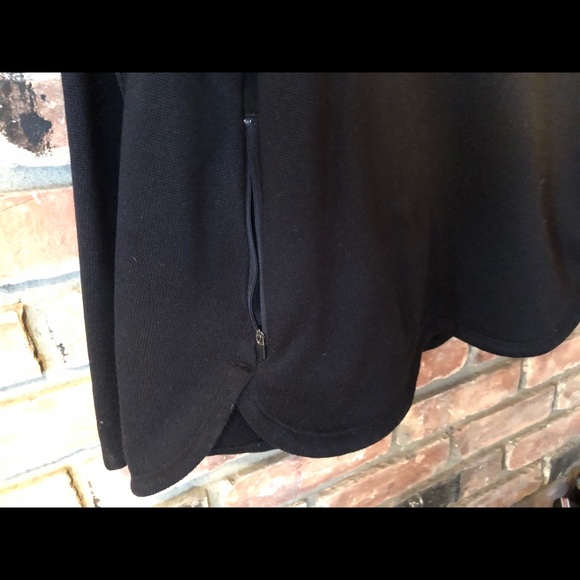 Black Activewear Hoodie - Picture 6 of 8